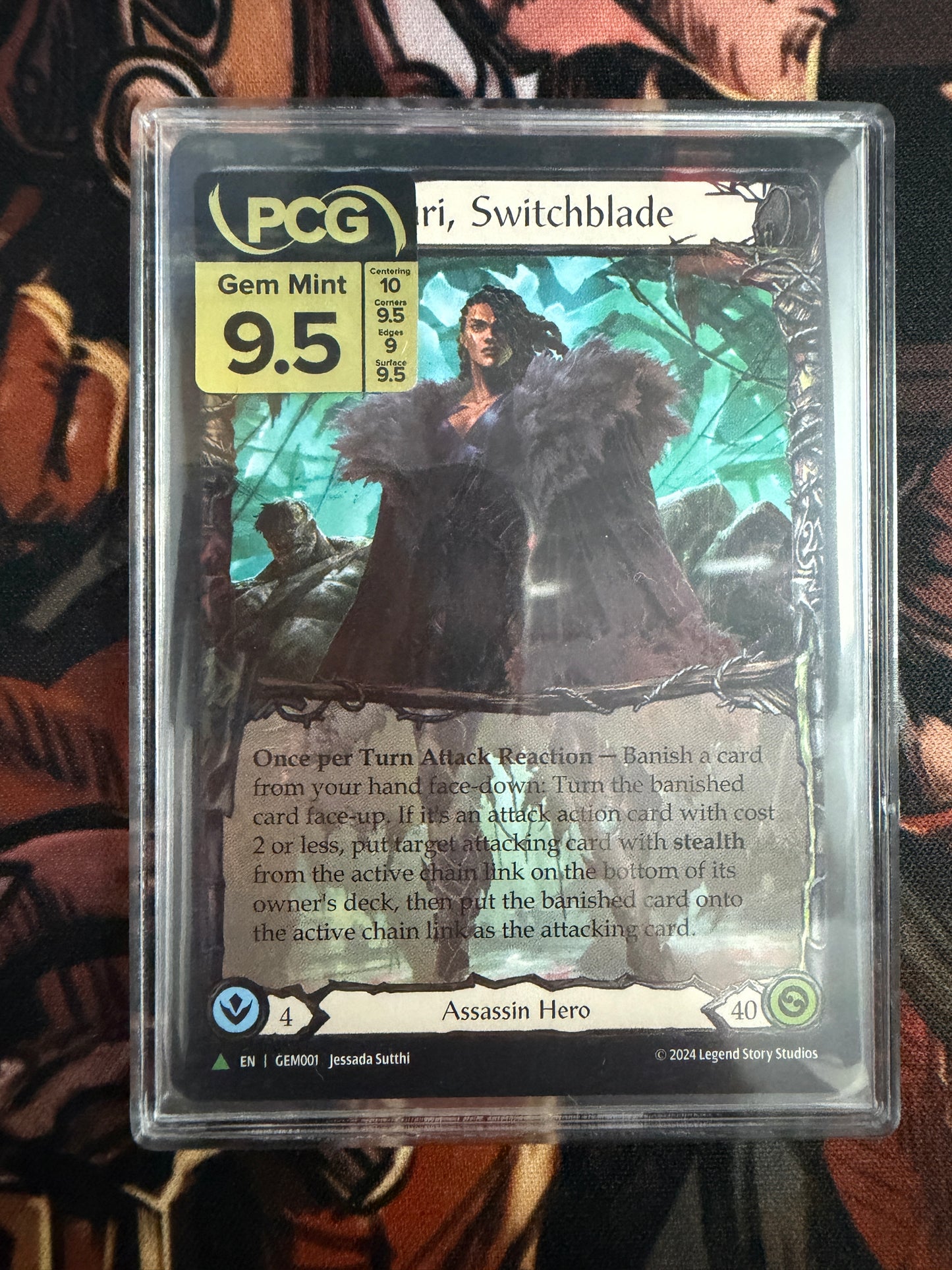 Uzuri Switchblade Marvel CF Mint 9.5 Graded
